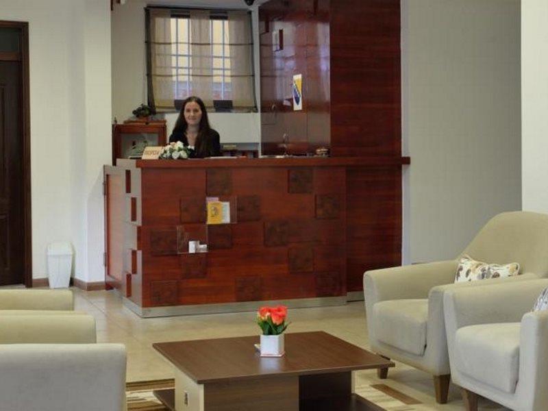Hotel Corner SJJ Extérieur photo