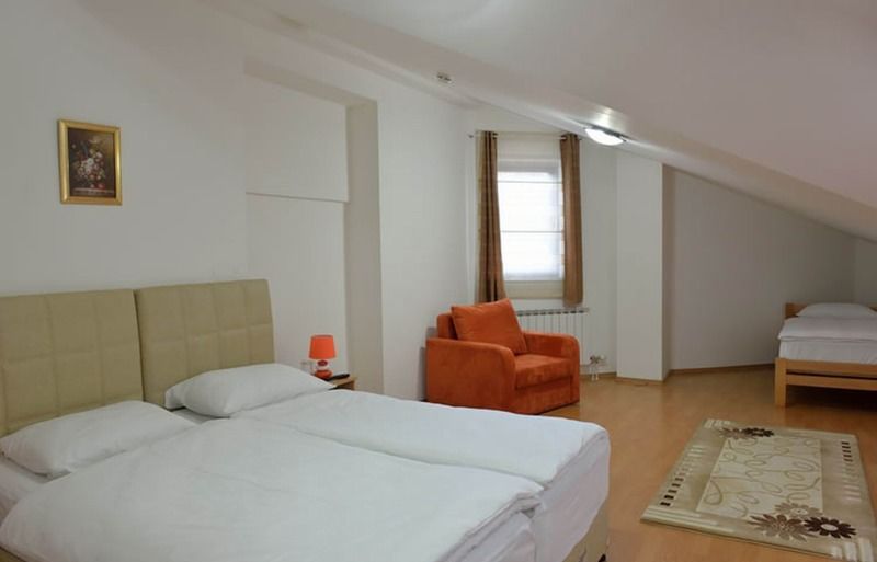 Hotel Corner SJJ Extérieur photo